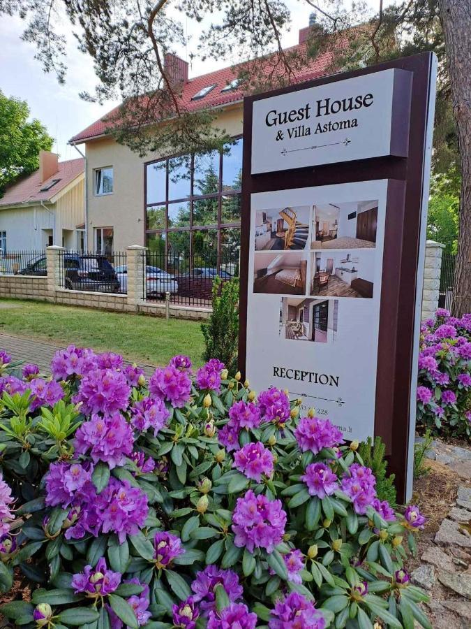 Guest House & Villa Astoma Palanga Eksteriør billede